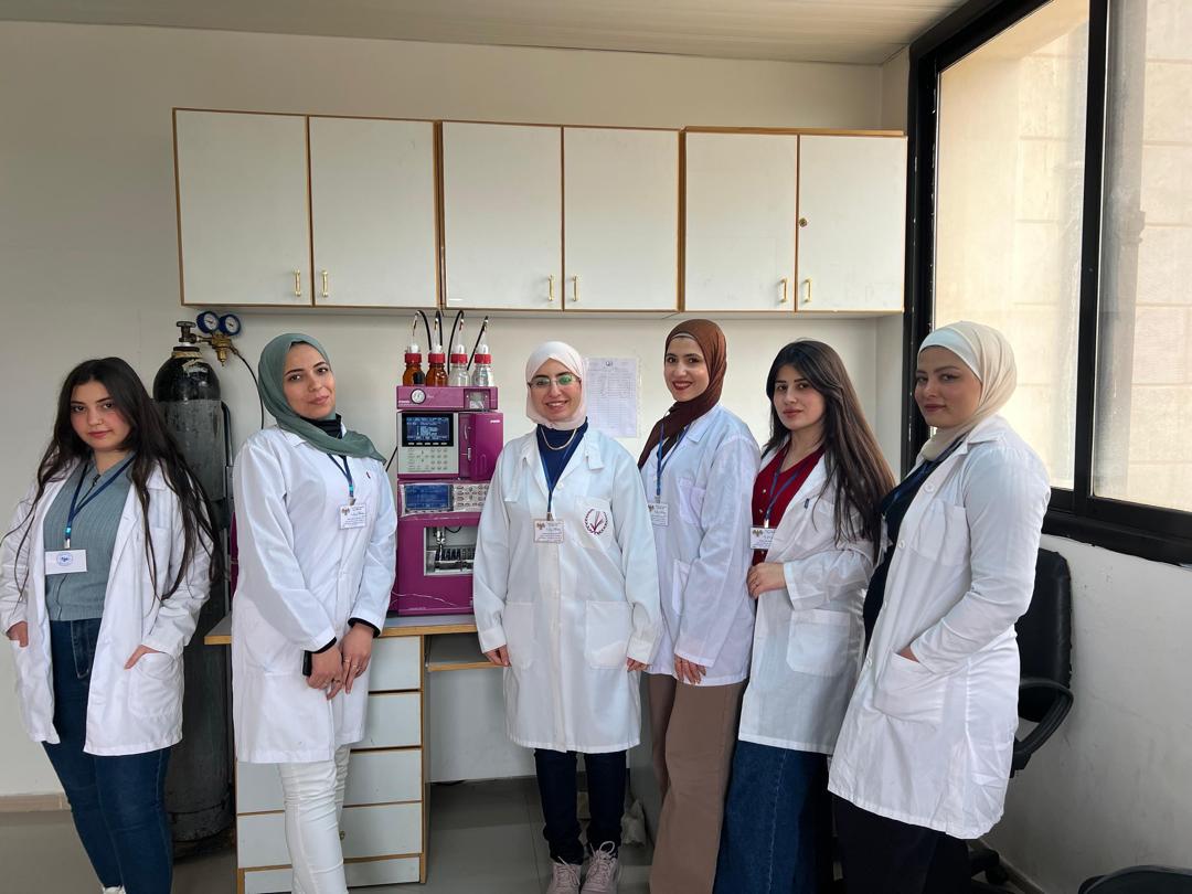 دراسة مقارنة سمّية التاكسول الحر والمكبسل على الخلايا العصبية – مشروع تخرج