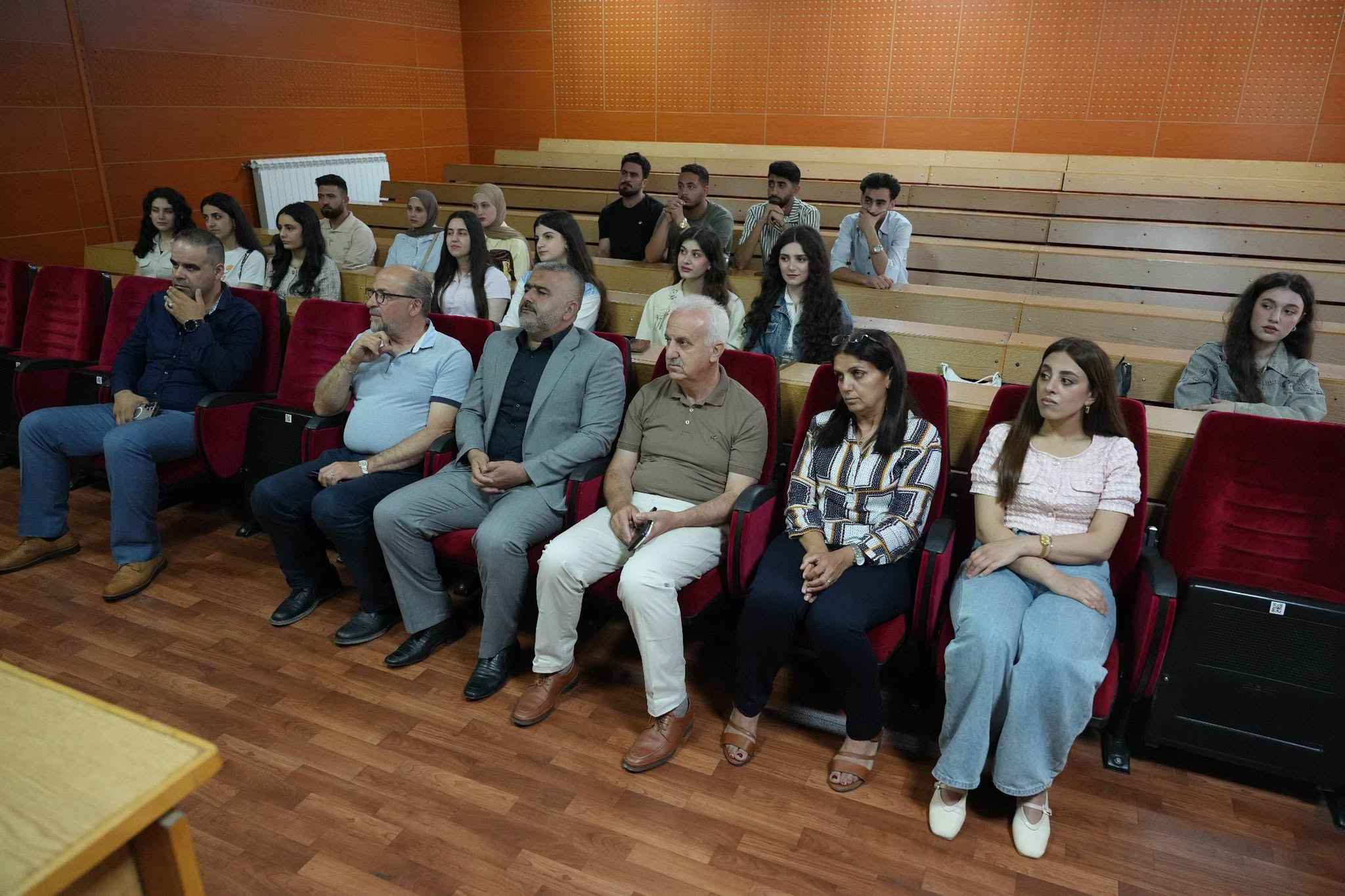 ورشة تأهيل المندوب العلمي بجامعة الأندلس: تدريب على السيرة الذاتية، مهارات المقابلات، التسويق الطبي، وأخلاقيات المهنة، تليها جولة تطبيقية في مشفى الأندلس الجامعي