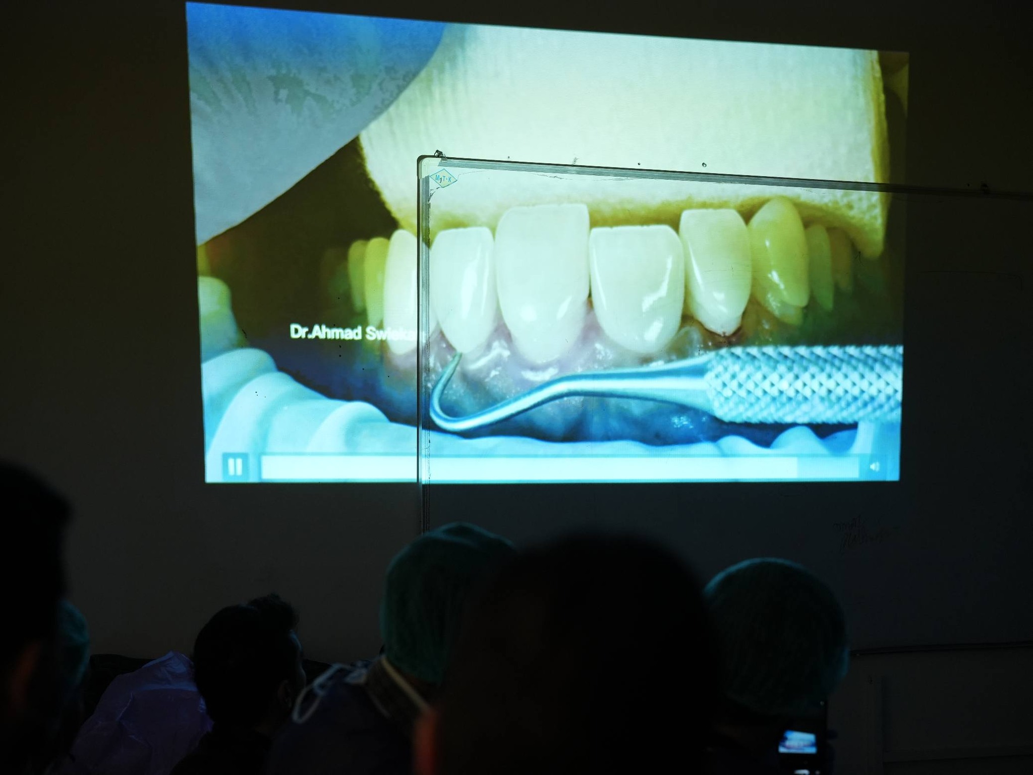 كلية طب الأسنان في جامعة الأندلس تنظّم تدريباً عملياً حول الوجوه التجميلية بهدف تطوير المهارات السريرية للطلاب