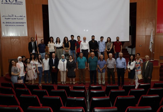 مجموعة من الفعاليات العلمية لكلية الصيدلة قي نهاية العام الدراسي