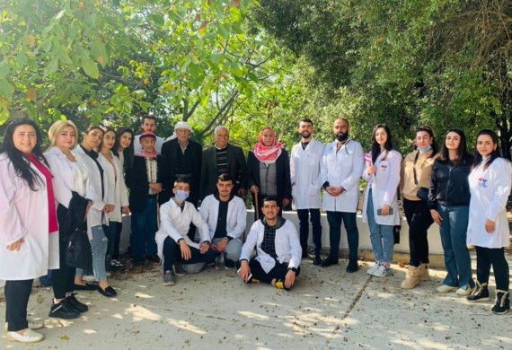 زيارة طلاب كلية التمريض في السنة الثالثة ضمن مقرر المسنين العملي إلى قرية كاف الجاع