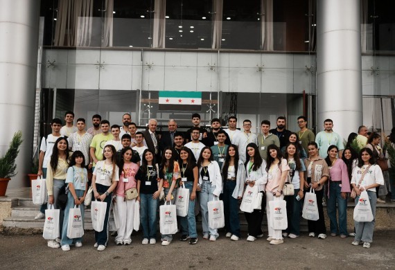 أقامت جامعة الأندلس الخاصة للعلوم الطبيّة اليوم الأربعاء 3/9/2025 اليوم الأول من سلسلة فعاليات "اعرف اختصاصك"