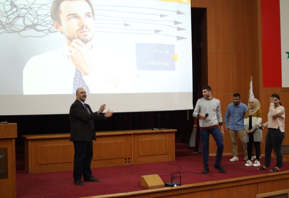 ورشة عمل بالتعاون بين كلية الصيدلة  وشركة يونيفارما للصناعات الدوائية  تحت عنوان:  كيف تختار مستقبلك المهني