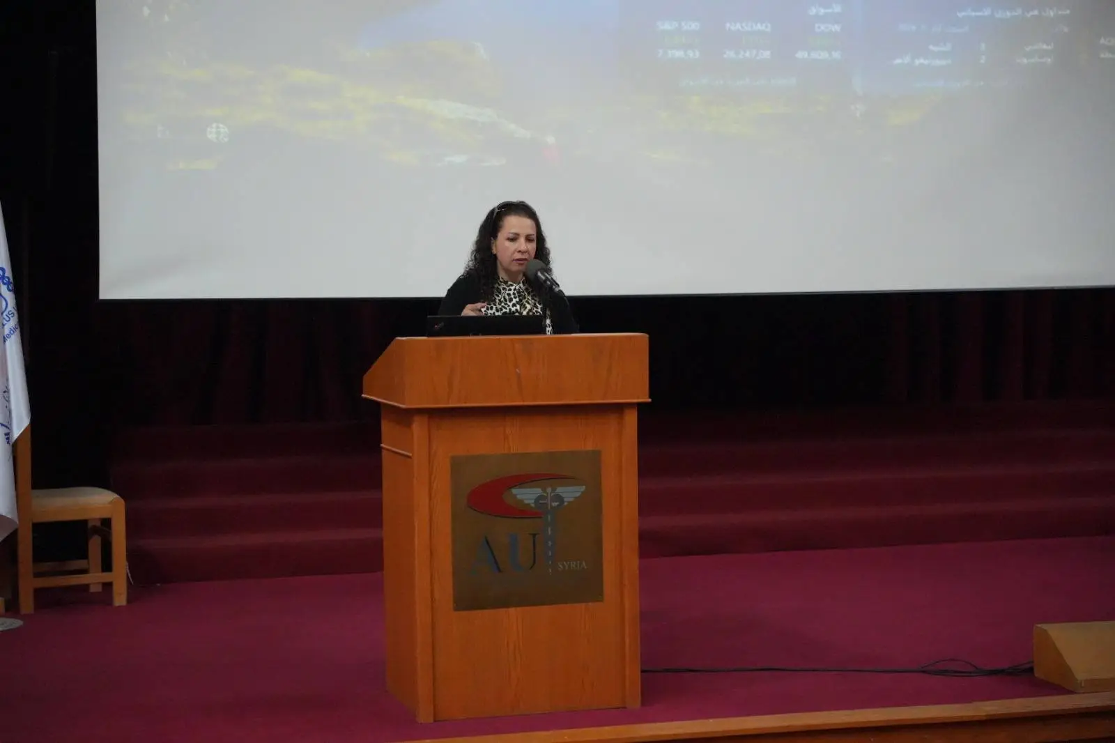 جامعة الأندلس ونقابة التمريض تنظمان ندوة حوارية لطلاب كلية التمريض بحضور رئيس مجلس الأمناء ونواب رئيس الجامعة