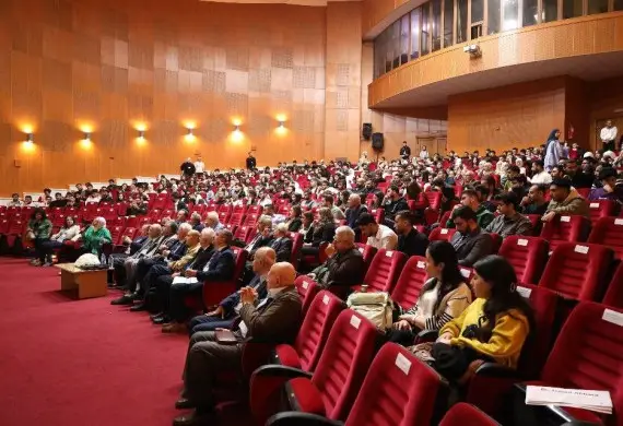 من محاضرات اليوم الثاني للمؤتمر السنوي لاتحاد الأطباء العرب في أوروبا المؤتمر الدولي الطبي المشترك العاشر (الجديد في الطب المعاصر)