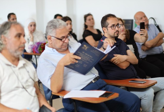 مناقشة مشاريع التخرج في كلية الصيدلة للعام الدراسي 2021-2022