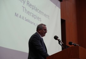 جامعة الأندلس الخاصة للعلوم الطبية تستضيف الدكتور عبد الكريم سكرية في زيارة علمية لتعزيز التعاون الأكاديمي والطبي