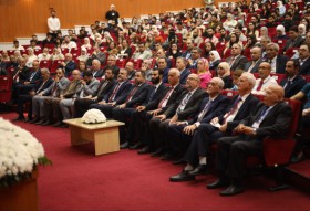 افتتح في جامعة الأندلس الخاصة للعلوم الطبية اليوم ٢٧/١٠/٢٠٢٥ المؤتمر السنوي ال٣٥ لاتحاد الاطباء العرب المؤتمر الدولي المشترك العاشر بعنوان (الجديد في الطب المعاصر)