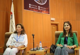 الجلسة الأولى للمؤتمر العلمي الأول لكلية الهندسة الطبية في جامعة الاندلس الخاصة للعلوم الطبية
