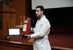 التعامل الأمن مع الحرائق البسيطة والمتوسطة وأجهزة الإطفاء العامة