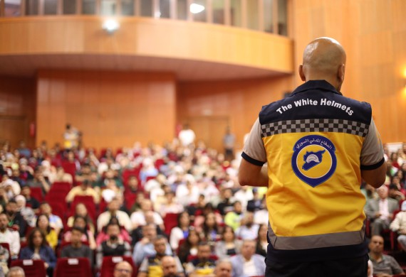 News: Visit by a Delegation from the Syrian Civil Defense (White Helmets) to Al Andalus University for Medical Sciences
